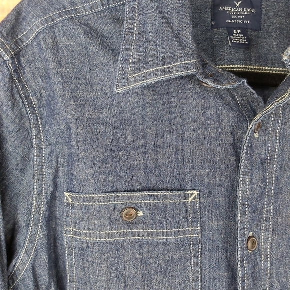 AMERICAN Eagle men's denim button down shirt size small Western - Picture 2 of 7